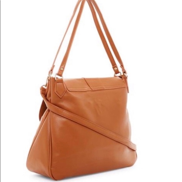 🔥🆕 Tan Classic Shoulder Bag - Picture 2 of 3